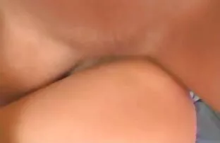 XXX Affamato cavo con tette piccole, seduto sul suo rosso video nonne troie fidanzata