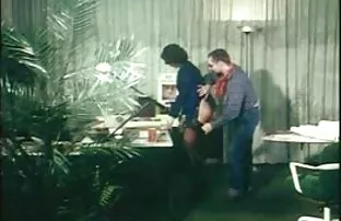 XXX Ha video porno di vecchie nonne membri Russi nudi e giocando entrambi i buchi