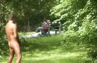 XXX Fascino la sua recitazione davanti alla telecamera video hard gratis nonne