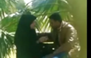 XXX Massaggiatore video nonne amatoriali soddisfare i clienti con le proprie mani