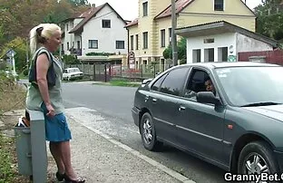 XXX La ragazza fragile ha dato il buco film porno gratis nonne porche al bel muscolo