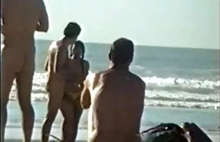 XXX Slut caldo film porno con nonne in quadrick e riempito con sperma