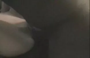 XXX Giovane vergine video nonne troie mostrando micio