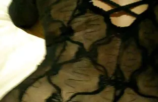 XXX Due sexy di un uomo affamato nel film porno con vecchie troie buco