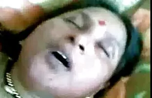 XXX Si video vecchie inculate masturba russo per fragile, bella