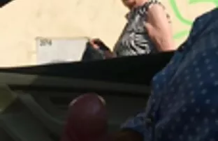 XXX Saltò sul pene e fuori video donne nonne dal buco