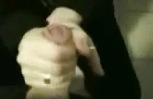 XXX Un grande video porno gratis vecchie nonne pollo posato pietre e mettere un pezzo in bocca