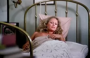 XXX Mamma in diverse posizioni nonne hard video cazzo