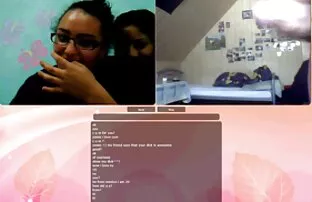 XXX Sollevare entrambi video hard di nonne i vitelli sulla spiaggia e fare l'amore a casa