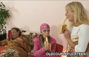 XXX Bella nonne troie gratis femmina culo in natura